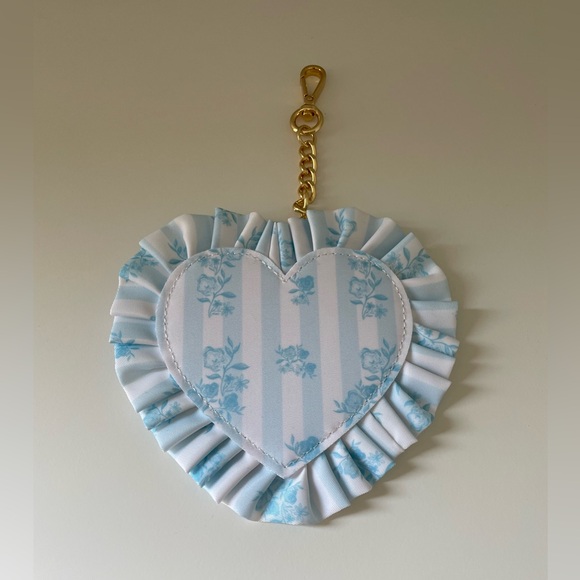 Stoney clover lane high tea heart bag charm - Picture 1 of 5